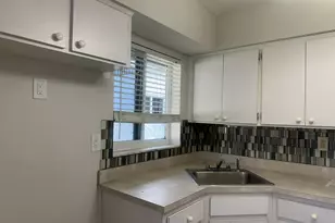 6109 SW 30th St, Miramar, FL 33023 - Photo 11