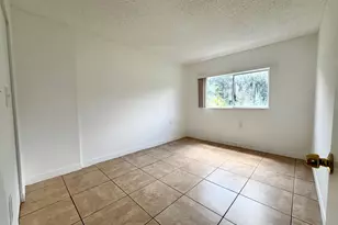 1239 N Benoist Farms Rd, West Palm Beach, FL 33411 - Photo 3