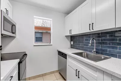 450 SW 2nd Avenue #205, Boca Raton, FL 33432 - Photo 3