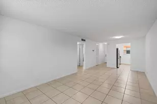 450 SW 2nd Ave, Boca Raton, FL 33432 - Photo 9