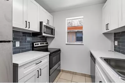 450 SW 2nd Avenue #205, Boca Raton, FL 33432 - Photo 1