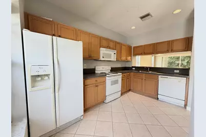 5035 Palmbrooke Circle, West Palm Beach, FL 33417 - Photo 11