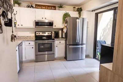 803 Lakeview Circle, Royal Palm Beach, FL 33411 - Photo 13