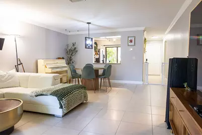 803 Lakeview Circle, Royal Palm Beach, FL 33411 - Photo 19
