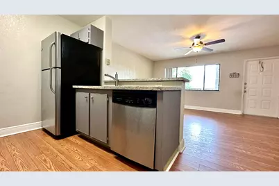 1632 Meadows Circle W, Boynton Beach, FL 33436 - Photo 5