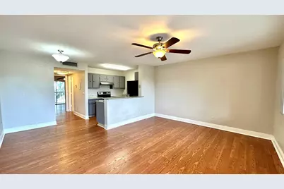 1632 Meadows Circle W, Boynton Beach, FL 33436 - Photo 9