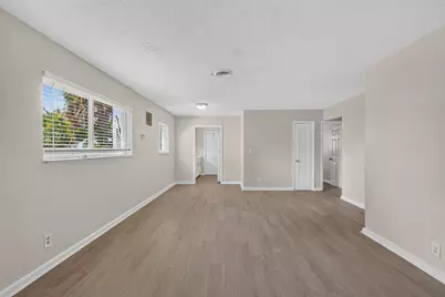 2961 NE 7th Avenue #B, Pompano Beach, FL 33064 - Photo 3