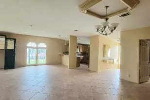 3224 Scarlet Tanager Ct, Port Saint Lucie, FL 34952 - Photo 5