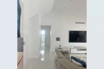 500 NW 86th Avenue, Pembroke Pines, FL 33024 - Photo 9