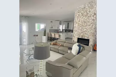 500 NW 86th Avenue, Pembroke Pines, FL 33024 - Photo 5