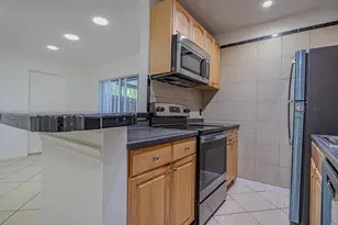 7 Crossings Cir, Boynton Beach, FL 33435 - Photo 13