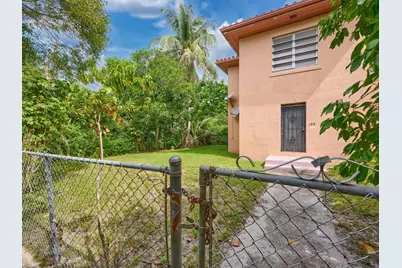 499 NE 64th Street, Miami, FL 33138 - Photo 3