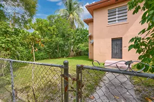 499 NE 64th St, Miami, FL 33138 - Photo 3