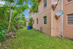 499 NE 64th St, Miami, FL 33138 - Photo 11