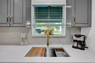 251 NE 17th St, Delray Beach, FL 33444 - Photo 7