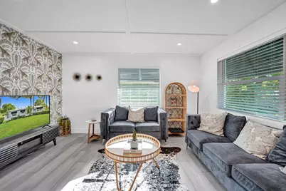 251 NE 17th Street, Delray Beach, FL 33444 - Photo 3