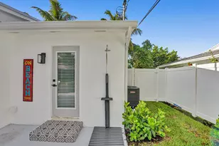 251 NE 17th St, Delray Beach, FL 33444 - Photo 21