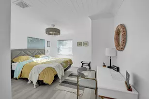 251 NE 17th St, Delray Beach, FL 33444 - Photo 11