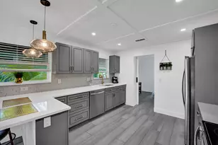 251 NE 17th St, Delray Beach, FL 33444 - Photo 5
