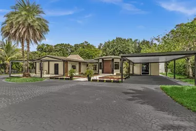 10831 SW 51st Court, Davie, FL 33328 - Photo 3