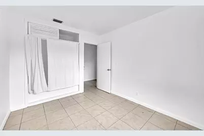 1218 NW 6th Avenue, Fort Lauderdale, FL 33311 - Photo 13