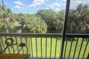 10107 Twin Lakes Dr, Coral Springs, FL 33071 - Photo 1