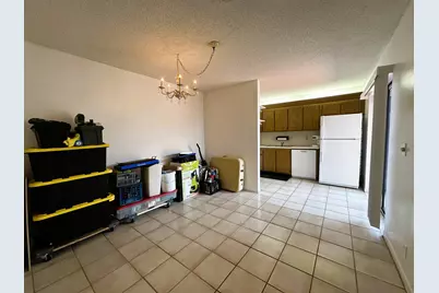 17 Lake Arbor Drive, Palm Springs, FL 33461 - Photo 9