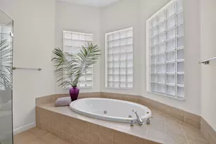 9574 Lantern Bay Cir, West Palm Beach, FL 33411 - Photo 23