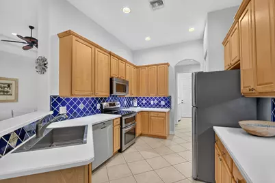 9574 Lantern Bay Circle, West Palm Beach, FL 33411 - Photo 13