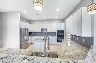 2231 SW Manele Pl SW, Palm City, FL 34990 - Photo 17