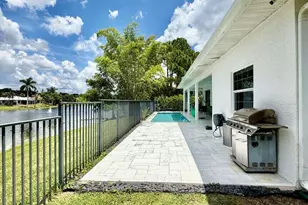 120 Saratoga Blvd W, Royal Palm Beach, FL 33411 - Photo 87