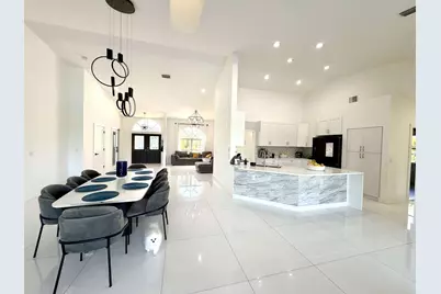 120 Saratoga Boulevard W, Royal Palm Beach, FL 33411 - Photo 7