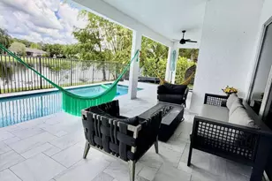 120 Saratoga Blvd W, Royal Palm Beach, FL 33411 - Photo 35