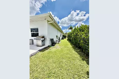 120 Saratoga Boulevard W, Royal Palm Beach, FL 33411 - Photo 41