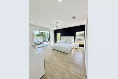 120 Saratoga Boulevard W, Royal Palm Beach, FL 33411 - Photo 11