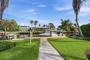 1719 SW Dyer Point Rd, Palm City, FL 34990 - Photo 29