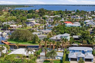 1719 SW Dyer Point Rd, Palm City, FL 34990 - Photo 37