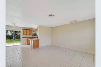 819 SW Amethist Terrace, Port Saint Lucie, FL 34953 - Photo 9