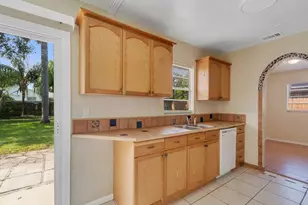 819 SW Amethist Terrace, Port Saint Lucie, FL 34953 - Photo 3