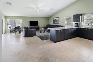 2661 Forest Dr, Miramar, FL 33025 - Photo 27