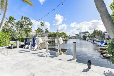 910 Jasmine Drive, Delray Beach, FL 33483 - Photo 5