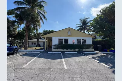 110 Cascade Lane #2, West Palm Beach, FL 33404 - Photo 1