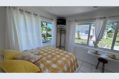 13 SW 13th Street, Deerfield Beach, FL 33441 - Photo 17