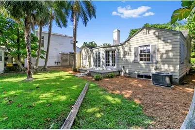 53 Palm Square, Delray Beach, FL 33483 - Photo 3