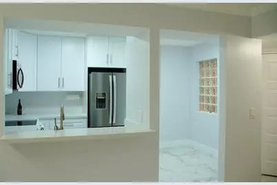 10700 NW 14th Street #146, Plantation, FL 33322 - Photo 7