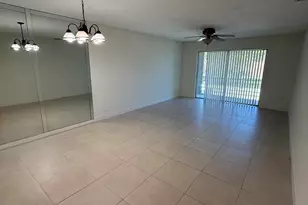 5515 N Lakewood Circle N, Margate, FL 33063 - Photo 1