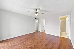 7432 Ashmont Cir, Tamarac, FL 33321 - Photo 17