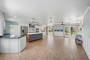 1 Windsor Rd W, Jupiter, FL 33469 - Photo 5