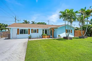 1 Windsor Rd W, Jupiter, FL 33469 - Photo 1