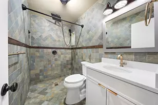 1 Windsor Rd W, Jupiter, FL 33469 - Photo 9